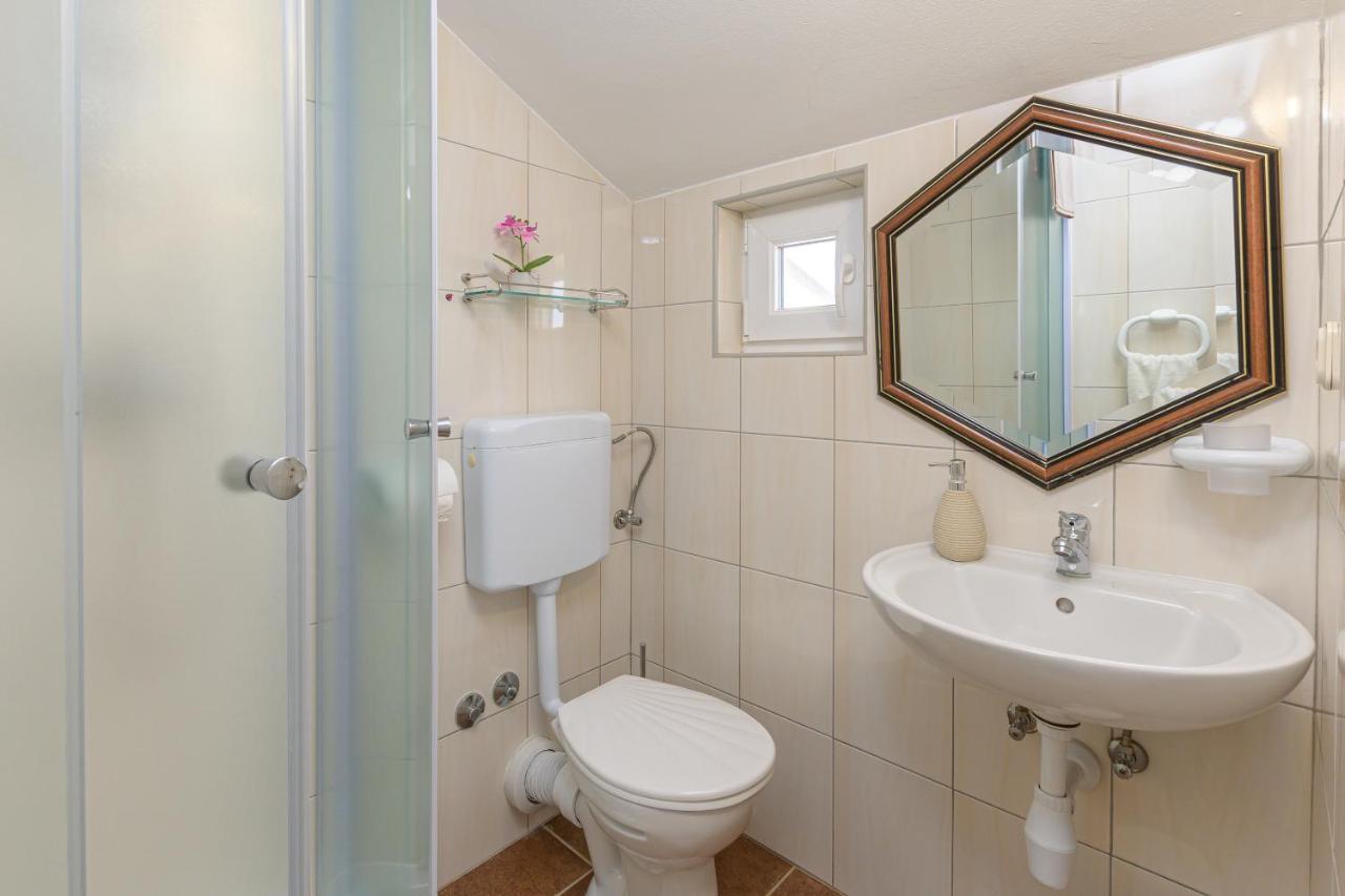 Villa Carla With Private Pool & Kids Playground - Pet Friendly Mutvoran Kültér fotó